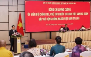 Cam kết phát triển mối quan hệ giữa Việt Nam và Lào